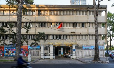 Bảo tàng trưng bày đá quý