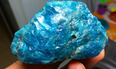 Đá Apatit - Apatite