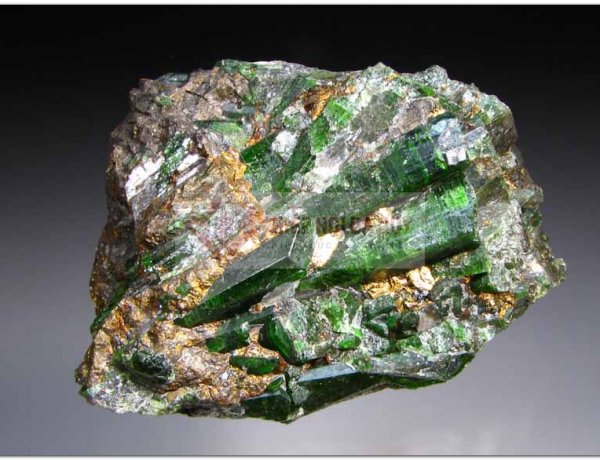 Đá Diopside