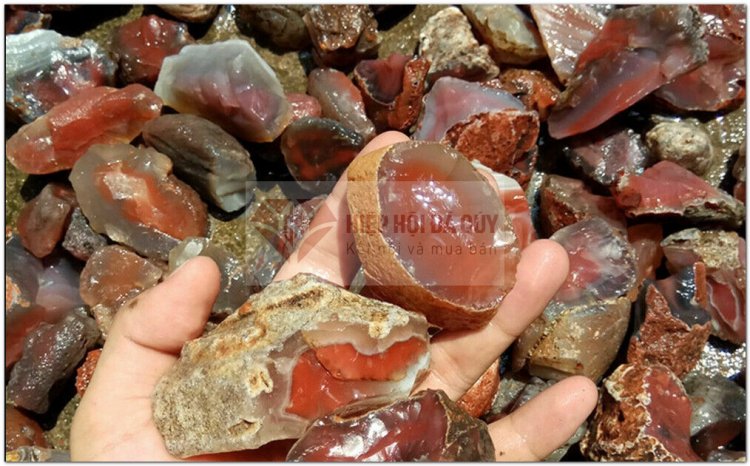 Ngọc Carnelian (Cornelian)