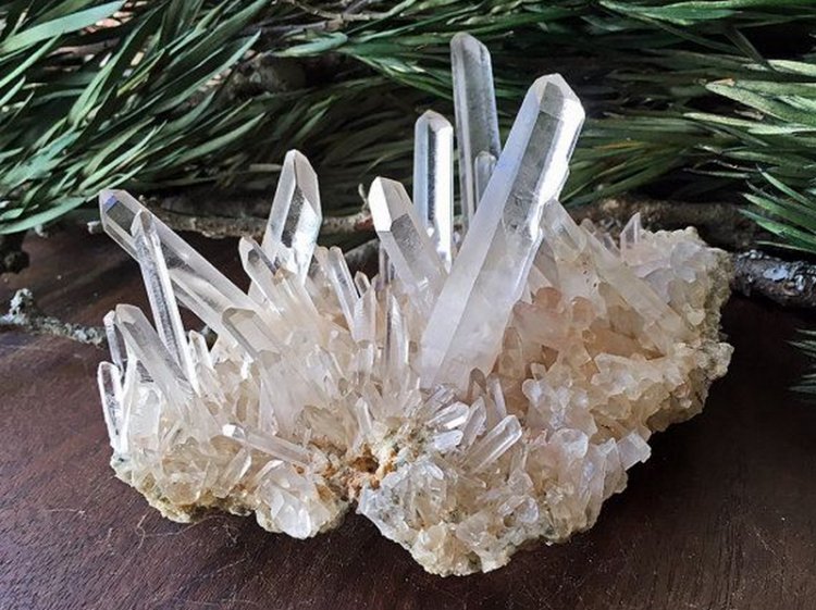 Đá thạch anh trắng tinh thể (Clear Quartz)