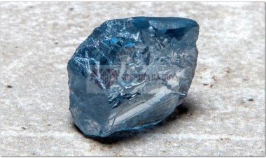 Công ty 'sống lại' khi tìm thấy 5 viên đá xanh quý hiếm nhất thế giới