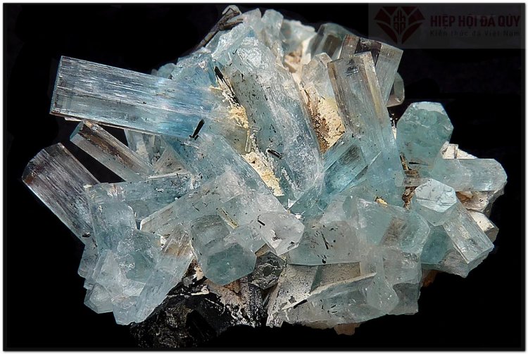 Aquamarine