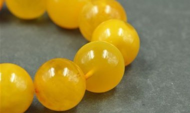 Hổ phách được xử lý nhuộm màu bằng công nghệ hơi nước