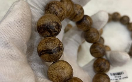 Hướng Dẫn Sưu Tập và Bảo Quản Trầm Hương Để Duy Trì Giá Trị và Mùi Hương