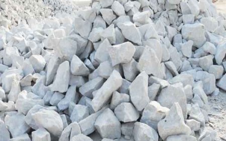 Cao Lanh là gì? Tìm hiểu về đặc điểm và ứng dụng của Kaolin trong công nghiệp