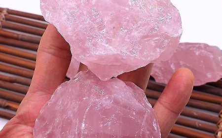 Xu Hướng Thị Trường và Tương Lai Của Thạch Anh Hồng