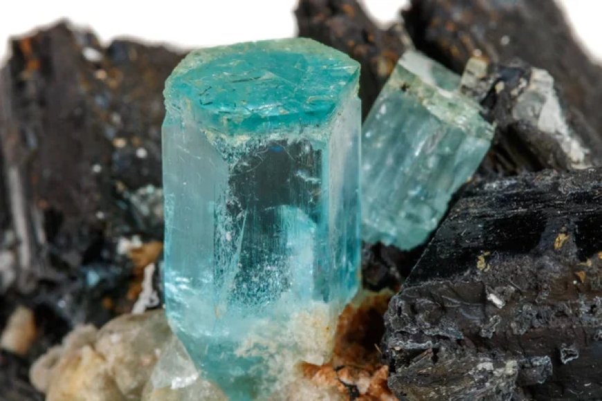 2. Các Mỏ Đá Aquamarine Nổi Tiếng Trên Thế Giới