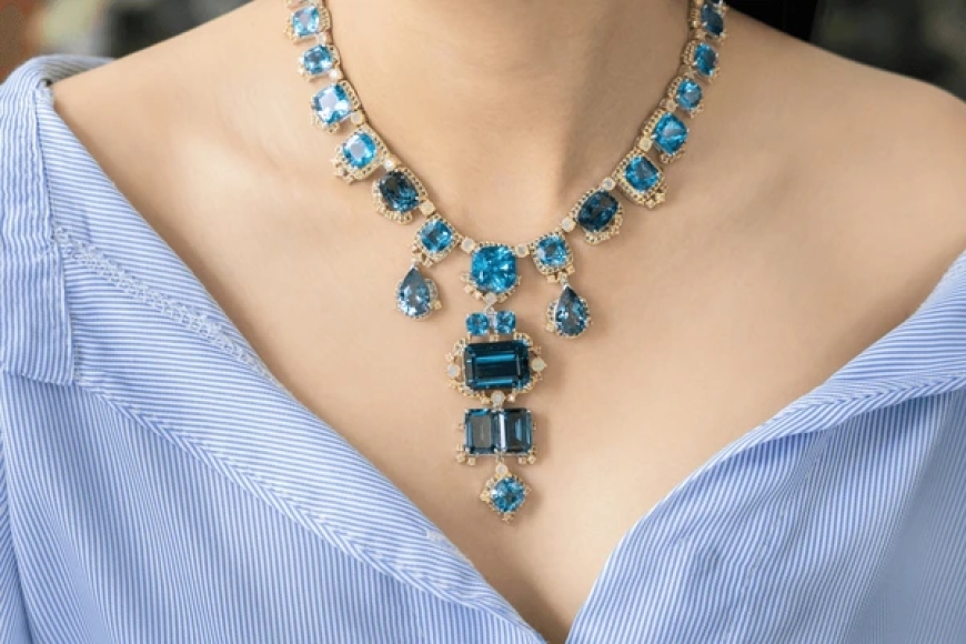 Hướng Dẫn Đầu Tư Vào Đá Aquamarine: Cơ Hội và Rủi Ro