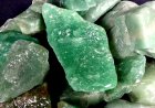 Đá thạch anh xanh (Aventurine) là gì? Tìm hiểu về đặc điểm và nguồn gốc