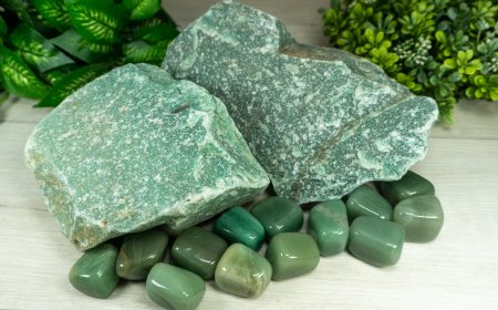 Hướng dẫn Cách Sử dụng Đá Thạch Anh Xanh để Tăng cường Năng lượng Tích cực