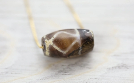 Cách Bảo Quản và Sử Dụng Ngọc Dzi